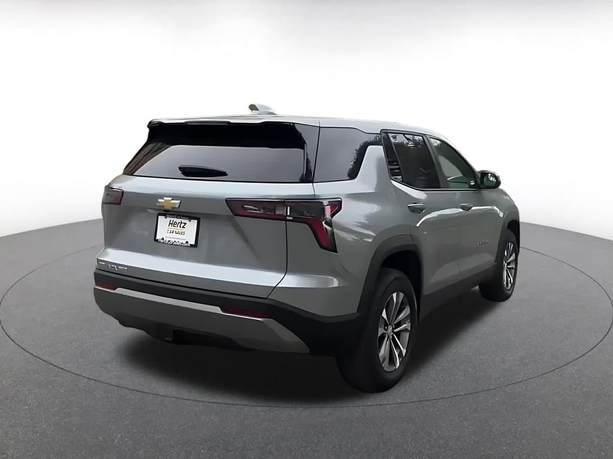 2025 Chevrolet Equinox - Image 13