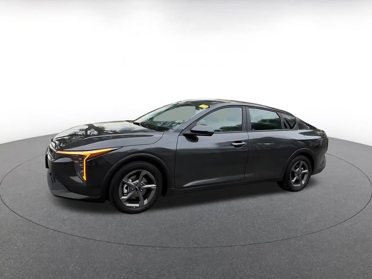 2025 Kia K4 - Image 6