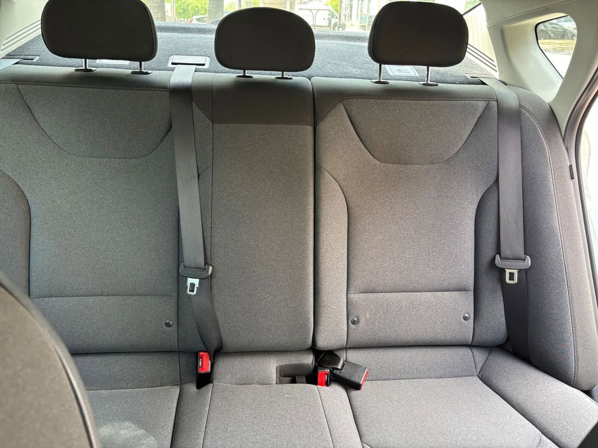 2025 Kia K4 - Image 33