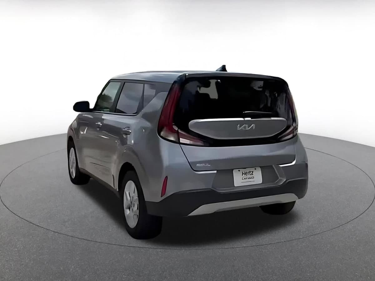 2025 Kia Soul - Image 11