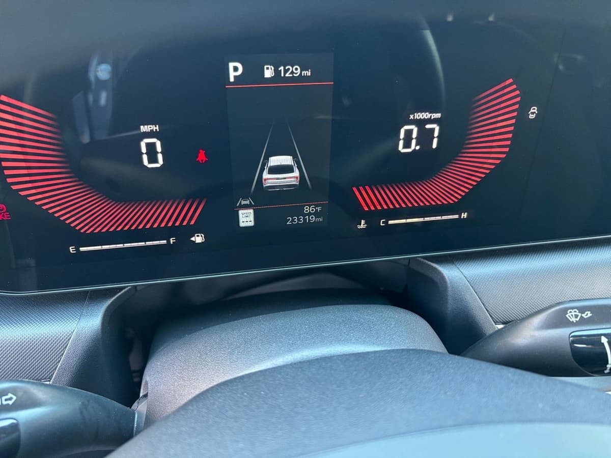 2025 Kia K4 - Image 35