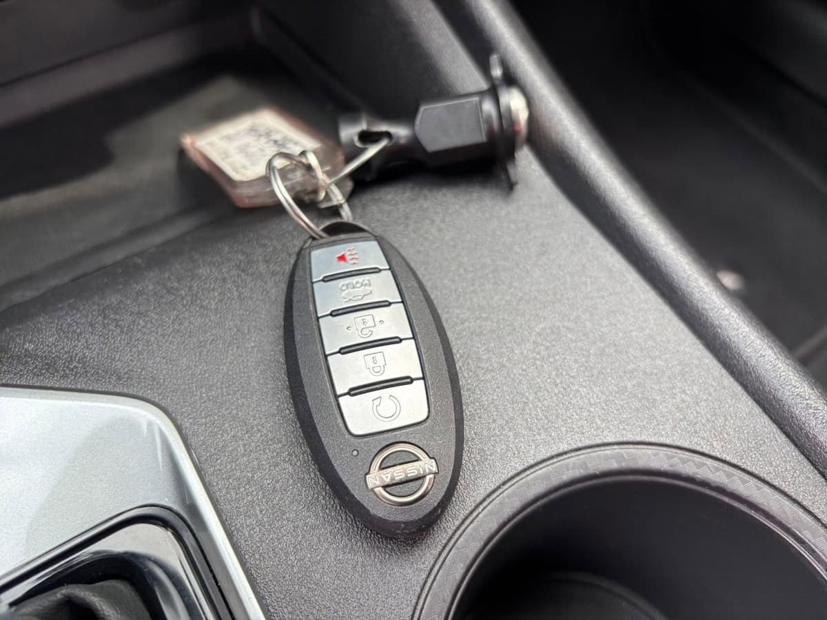 2025 Nissan Altima - Image 18