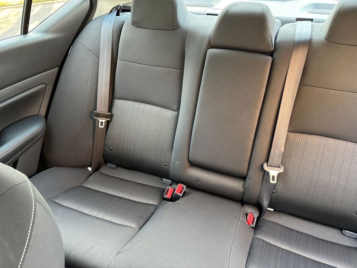 2025 Nissan Altima - Image 34