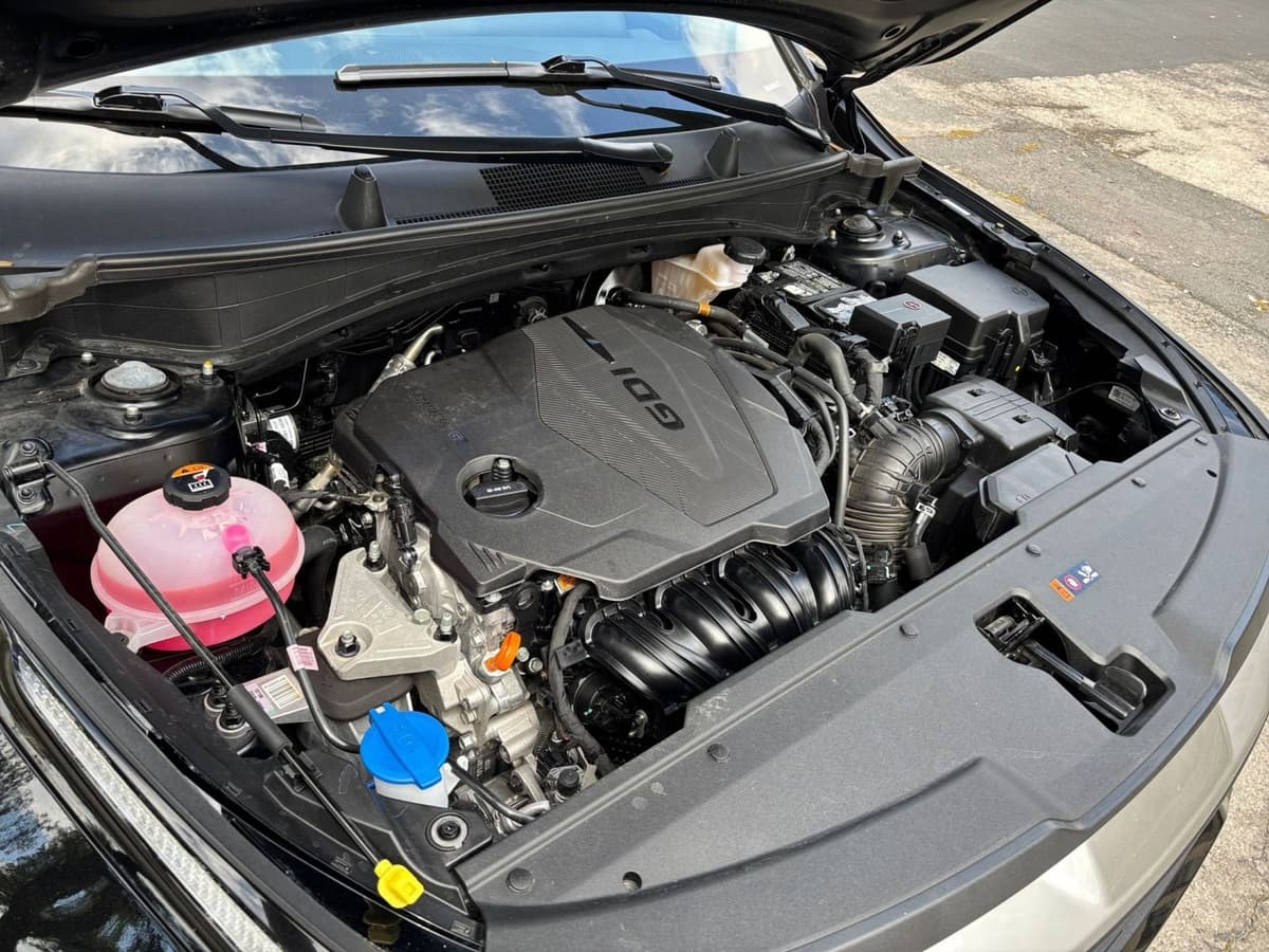 2025 Kia Sportage - Image 29