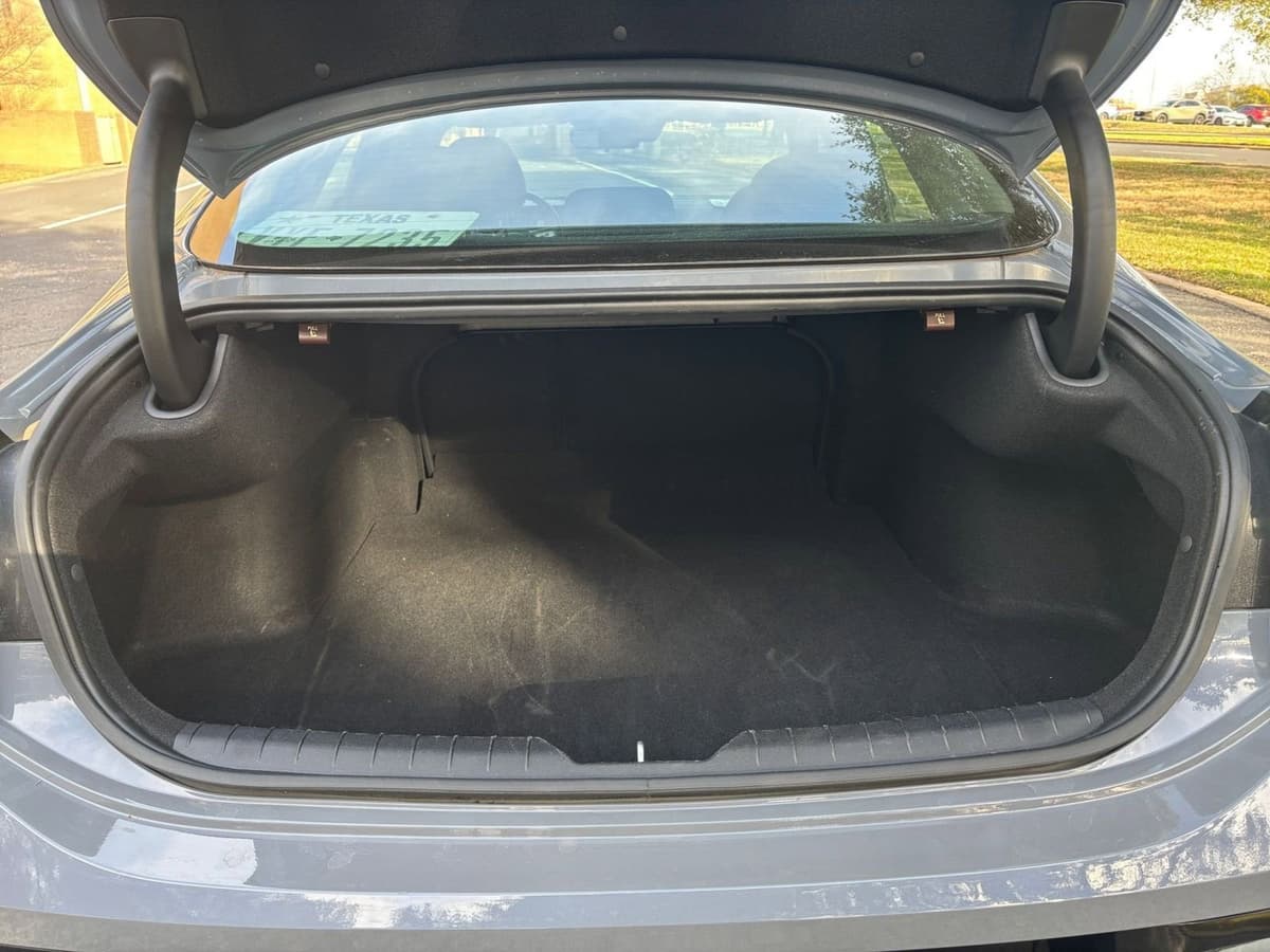 2025 Hyundai Sonata Hybrid - Image 26