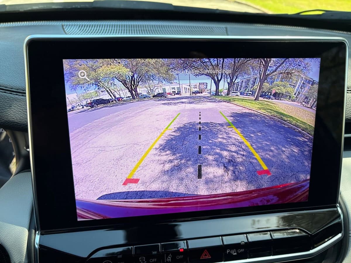 2025 Jeep Compass - Image 20