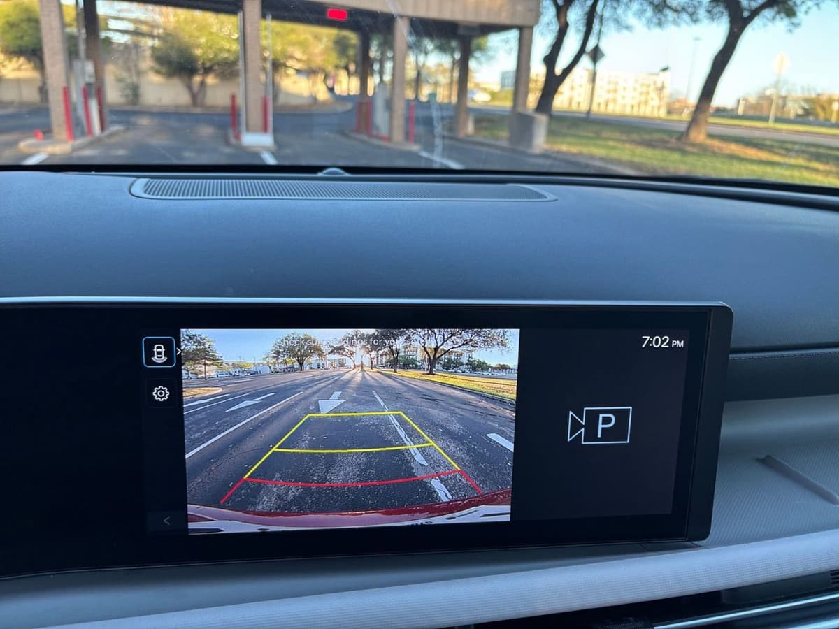 2025 Hyundai Tucson - Image 20