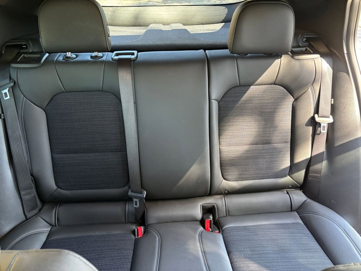 2025 Buick Envista - Image 33