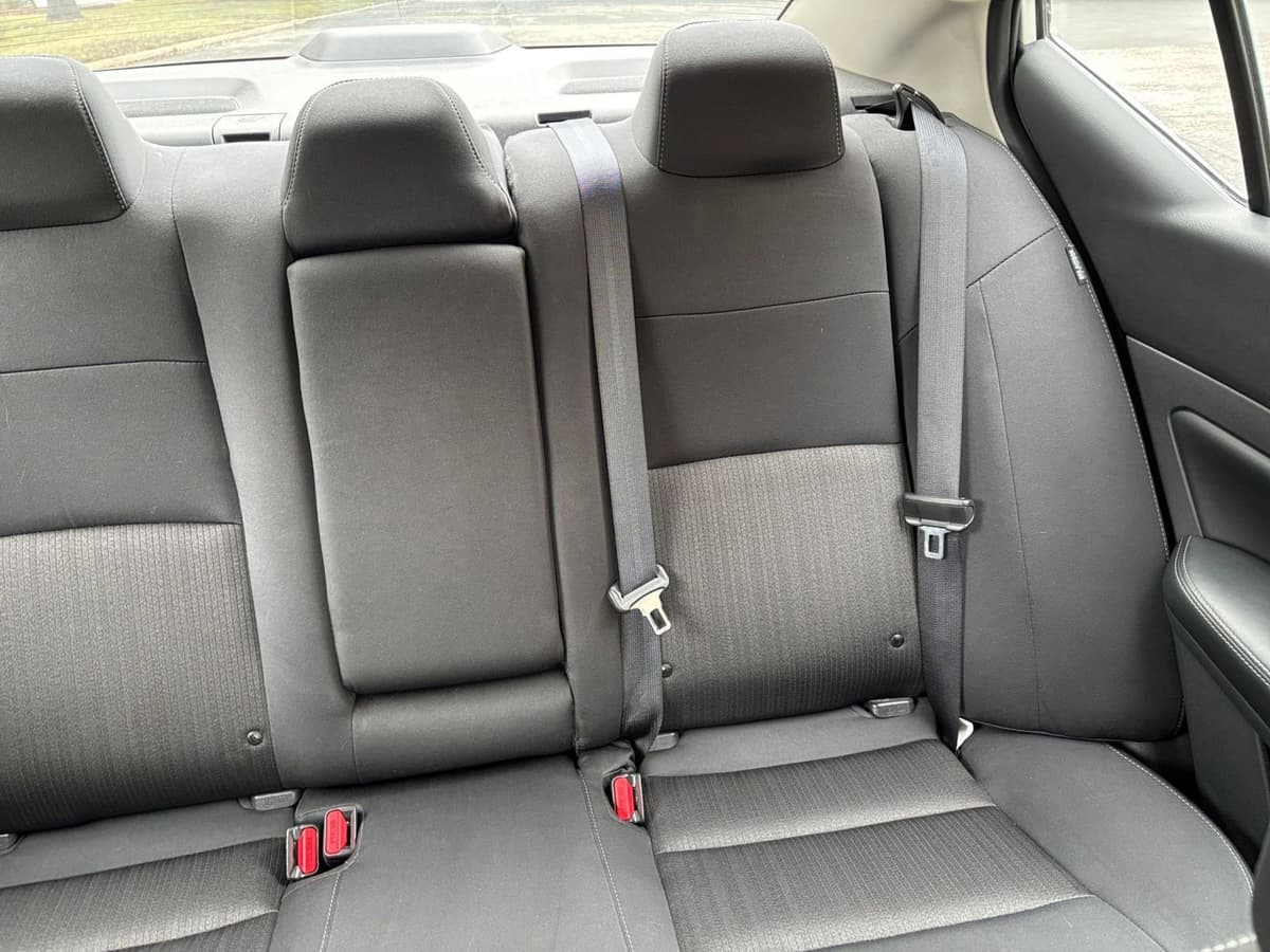 2025 Nissan Altima - Image 32