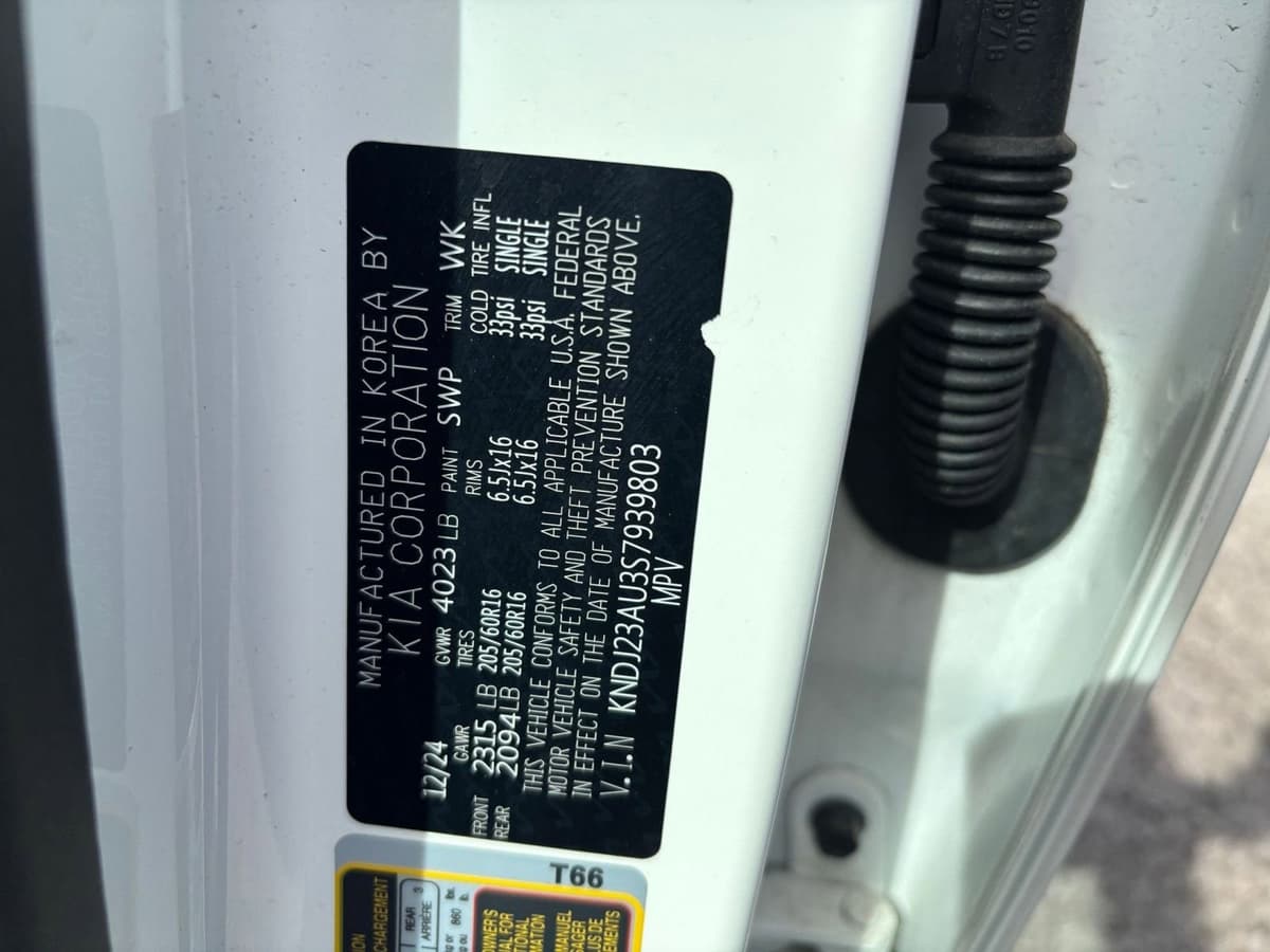 2025 Kia Soul - Image 23