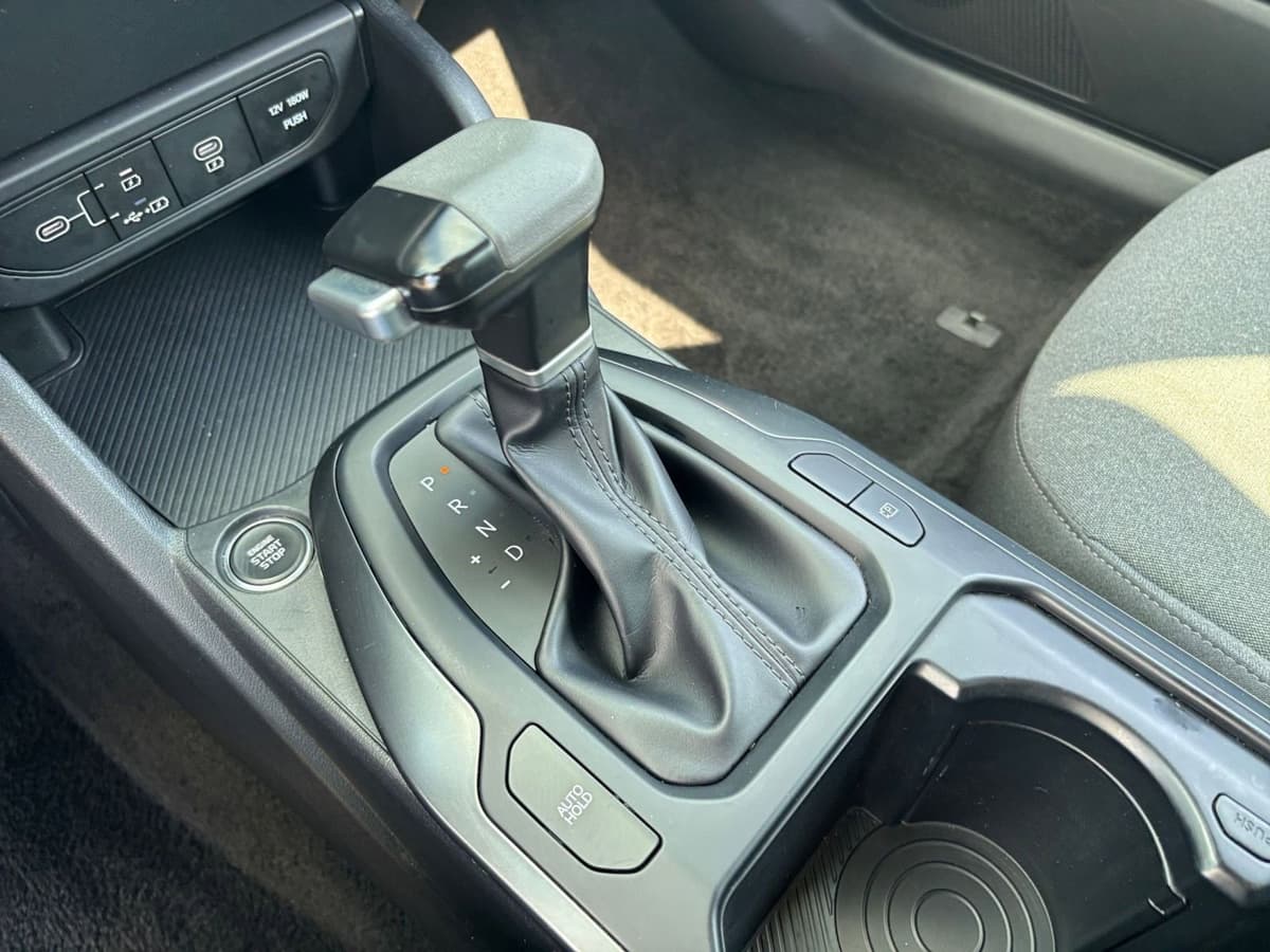 2025 Kia K4 - Image 36