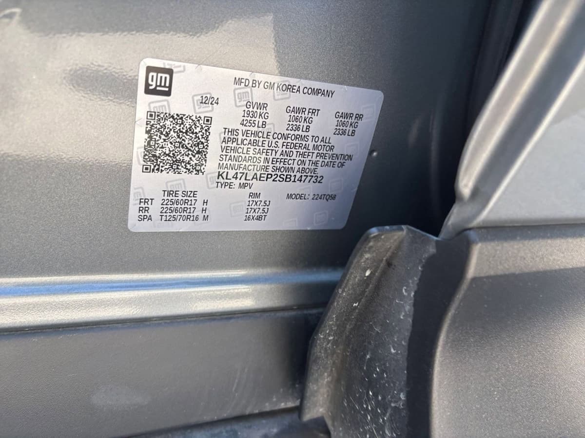 2025 Buick Envista - Image 26