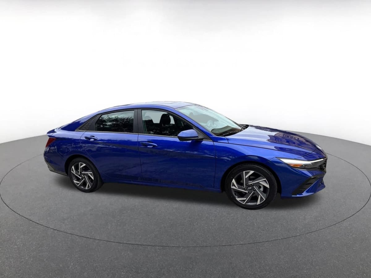 2025 Hyundai Elantra - Image 1