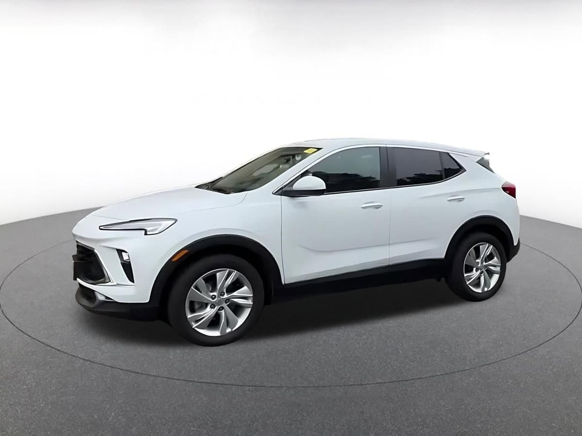 2025 Buick Encore GX - Image 8