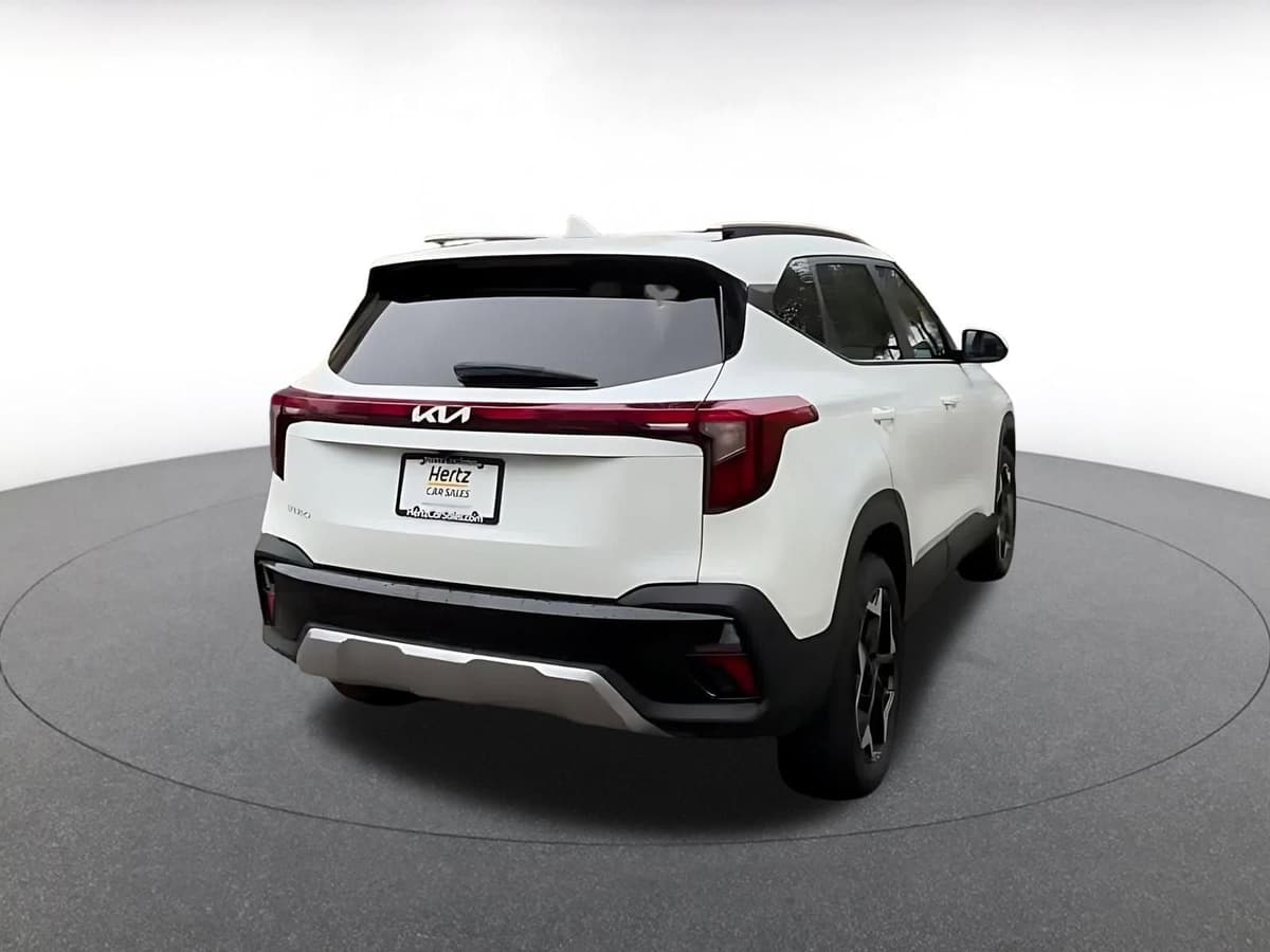 2025 Kia Seltos - Image 13