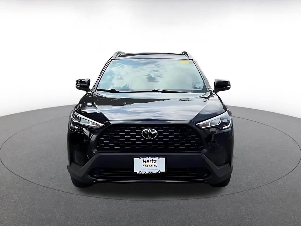 2025 Toyota Corolla Cross - Image 5