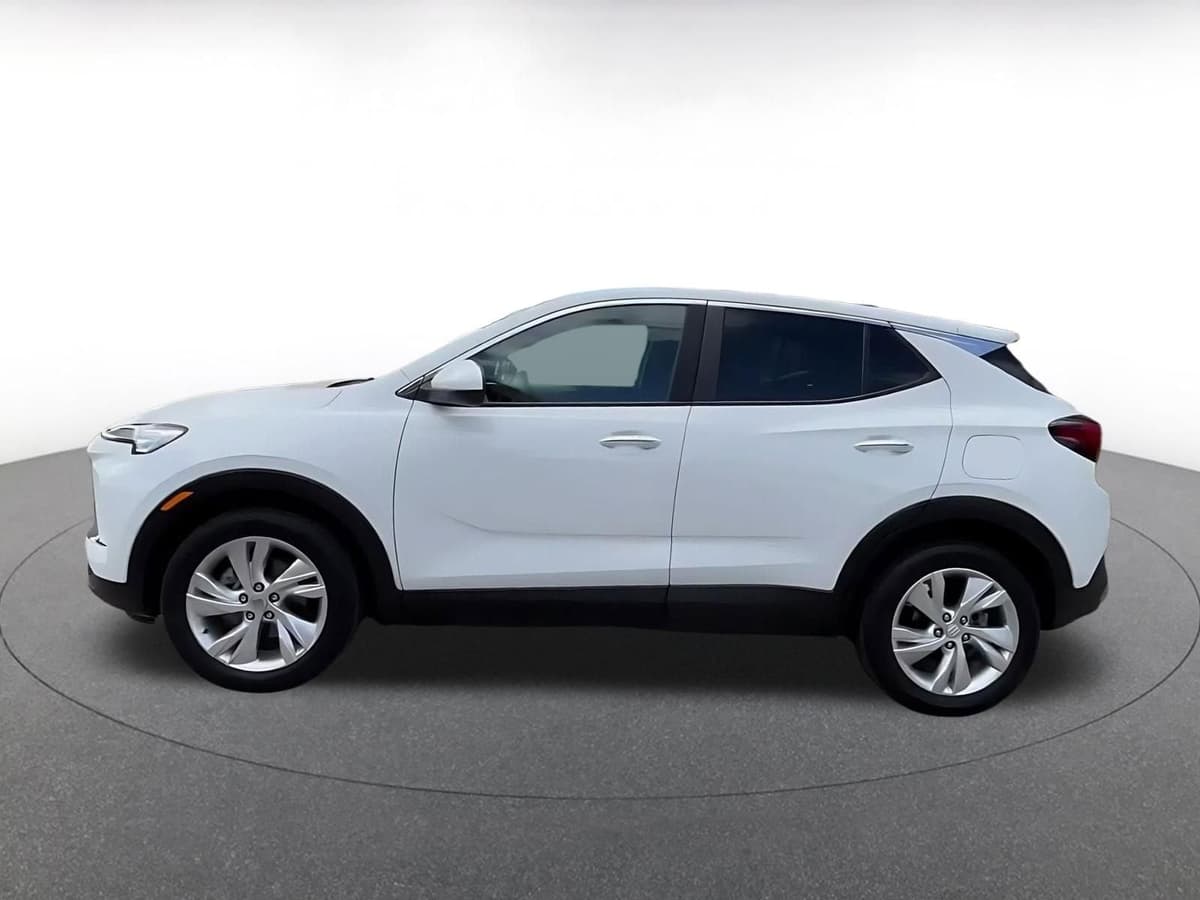 2025 Buick Encore GX - Image 8