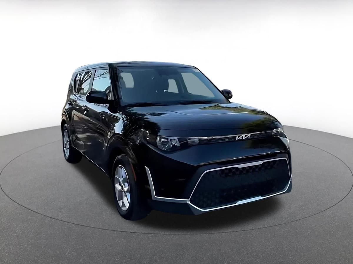 2025 Kia Soul - Image 3