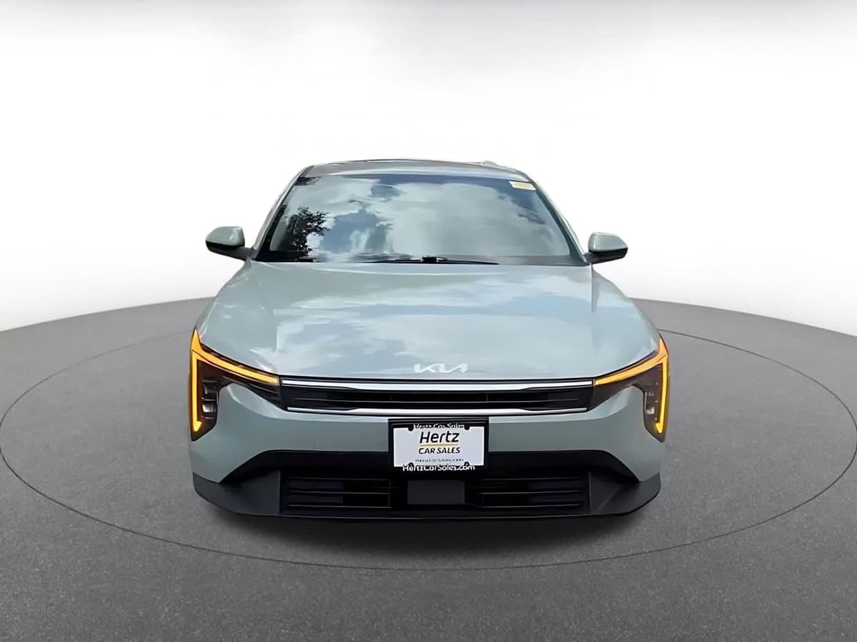 2025 Kia K4 - Image 5