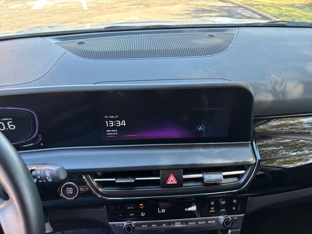 2025 Kia Seltos - Image 17