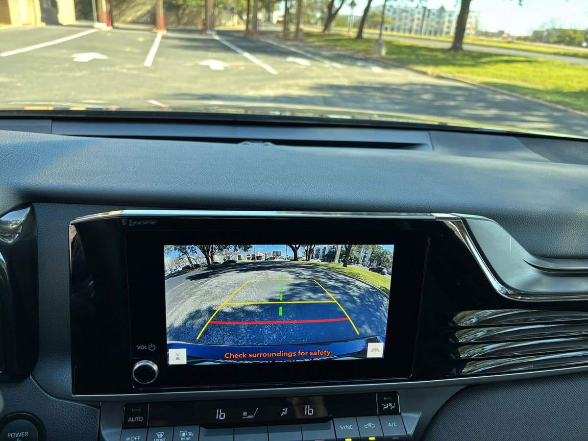 2025 Toyota Camry - Image 17