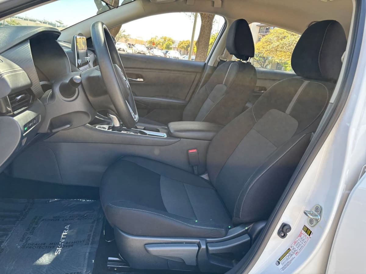 2025 Nissan Sentra - Image 22