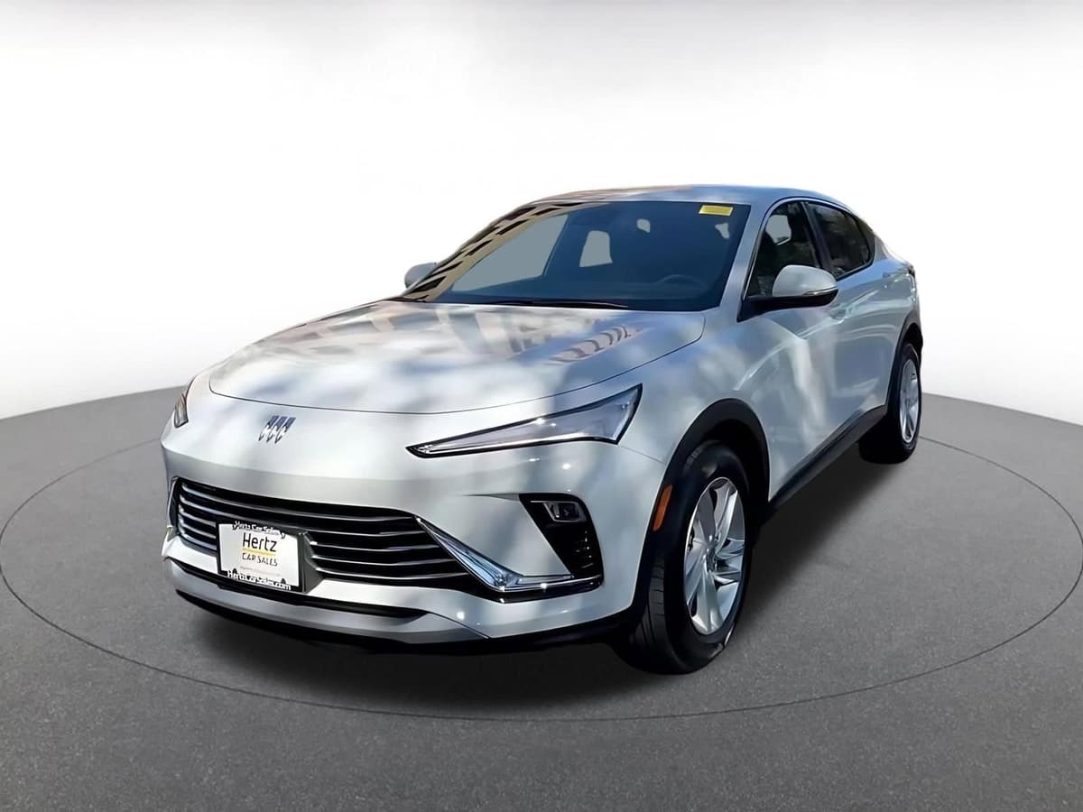 2025 Buick Envista - Image 6