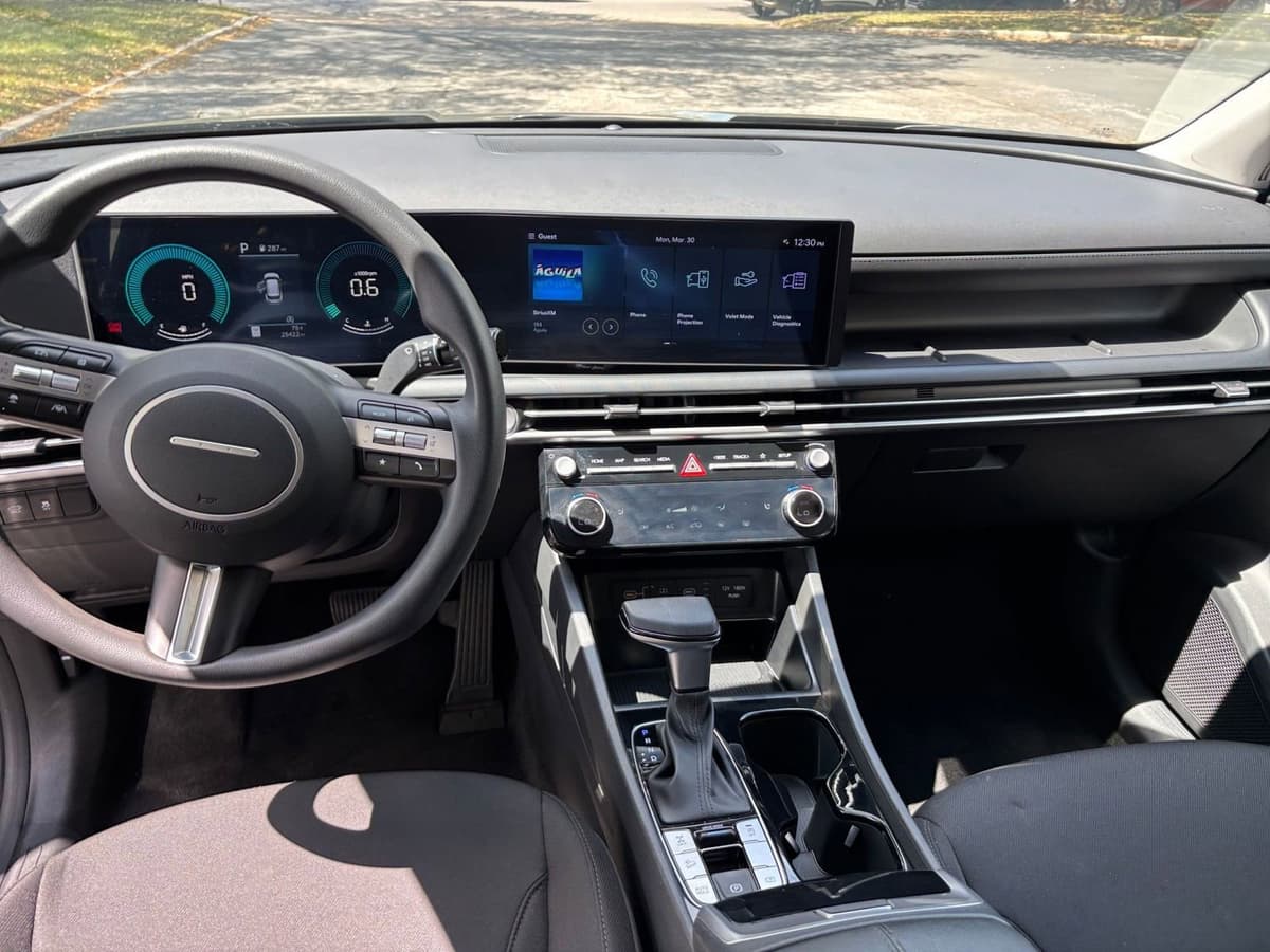 2025 Hyundai Tucson - Image 28