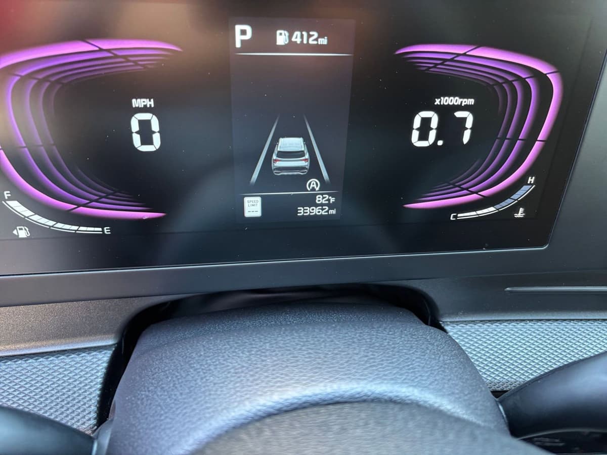 2025 Kia Sportage - Image 35