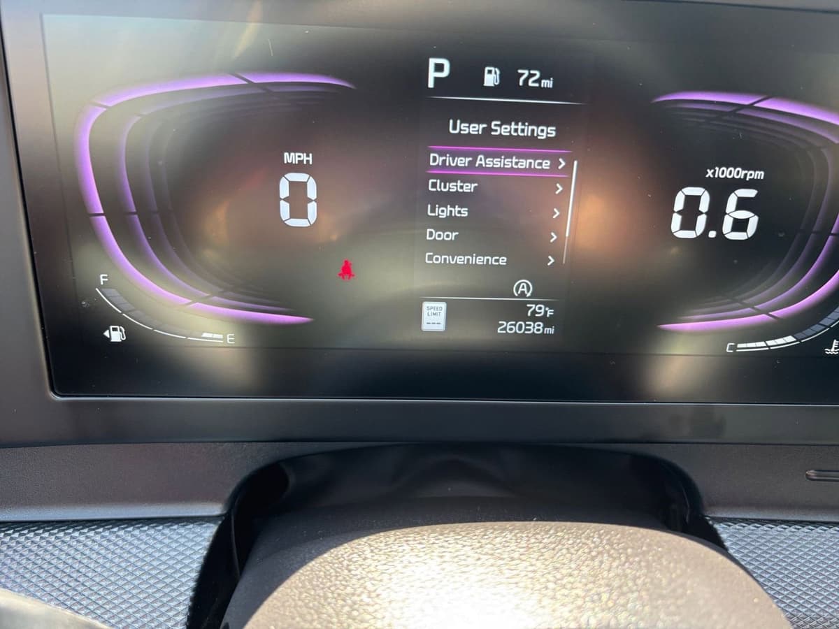 2025 Kia Sportage - Image 35