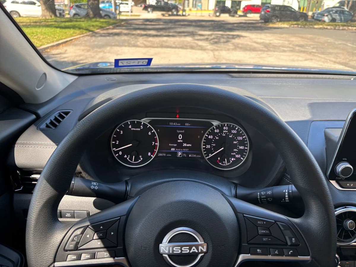 2025 Nissan Sentra - Image 29