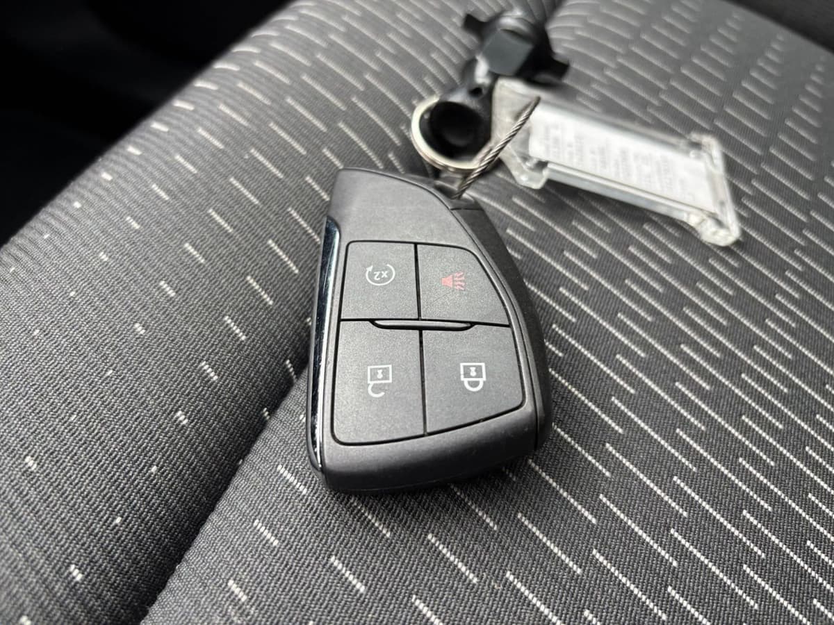 2025 Chevrolet Equinox - Image 18