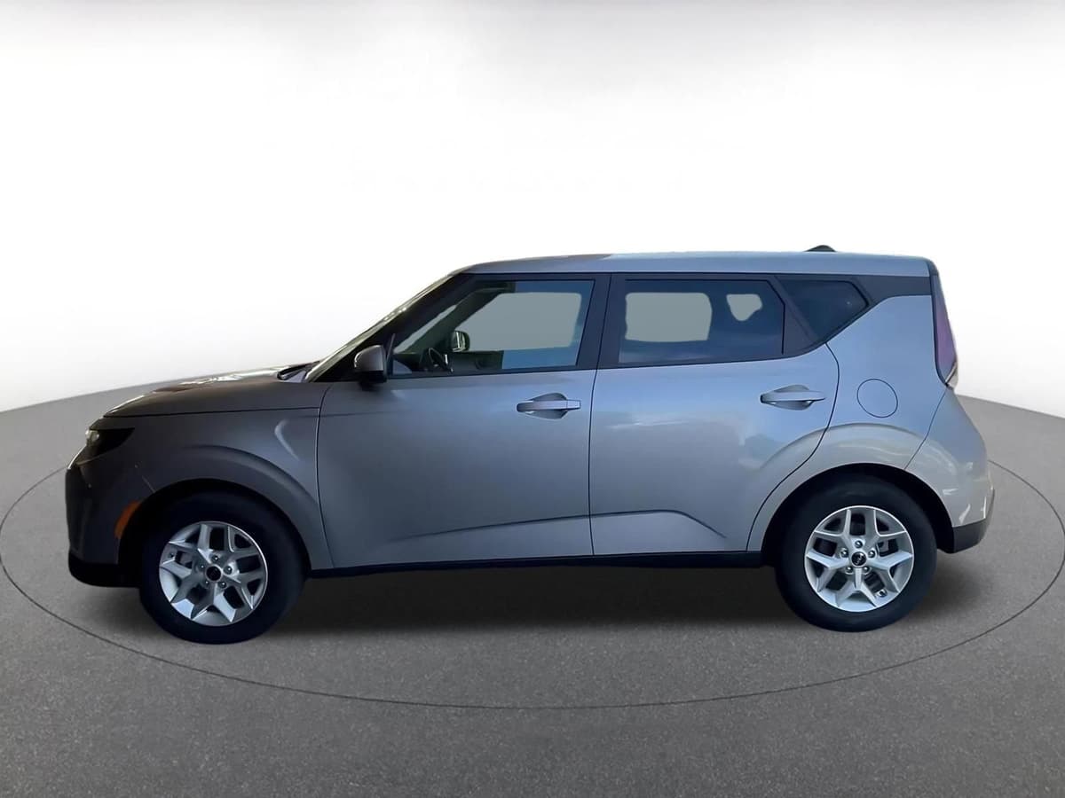 2025 Kia Soul - Image 7