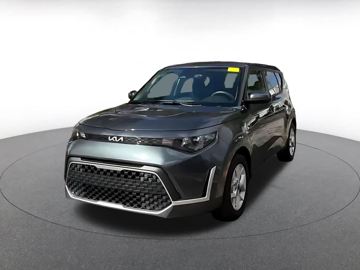 2025 Kia Sportage - Image 6