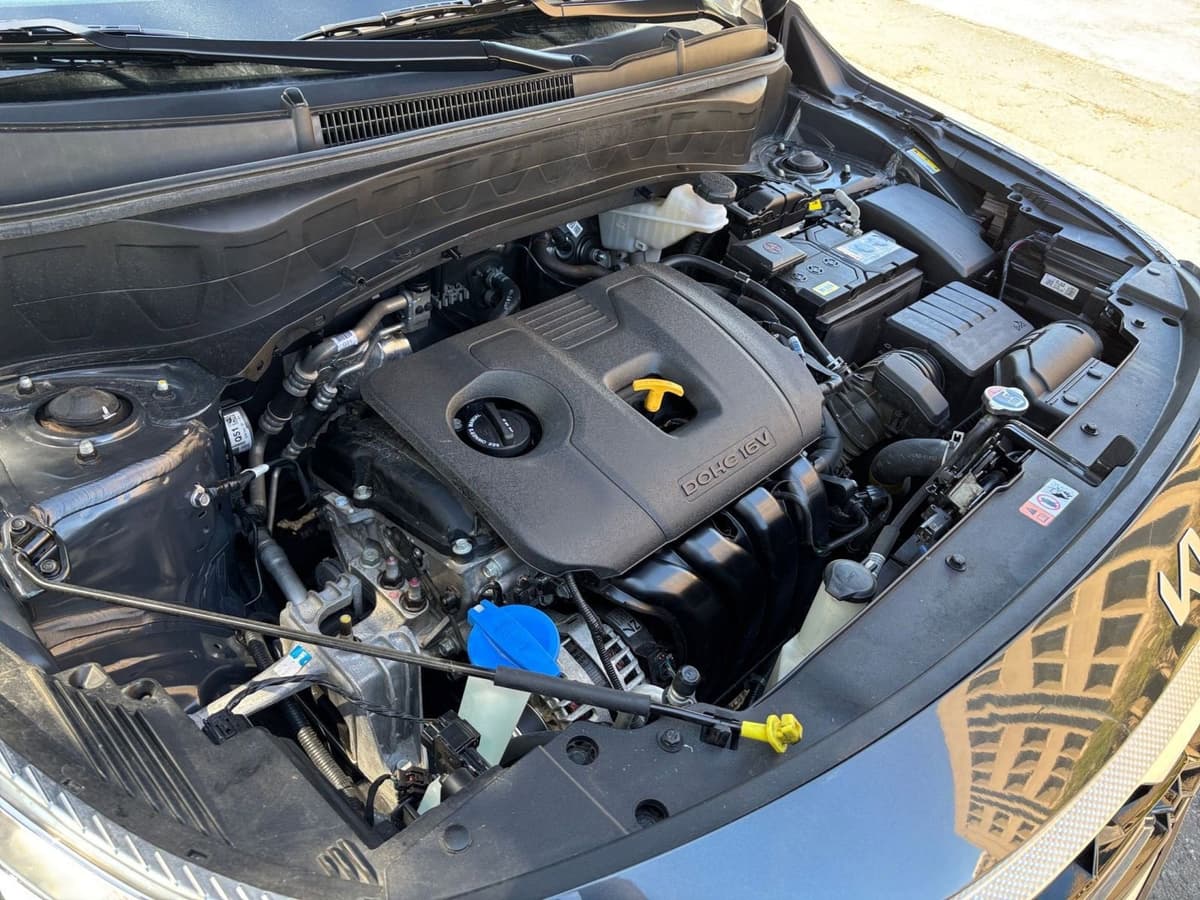 2025 Kia Seltos - Image 27