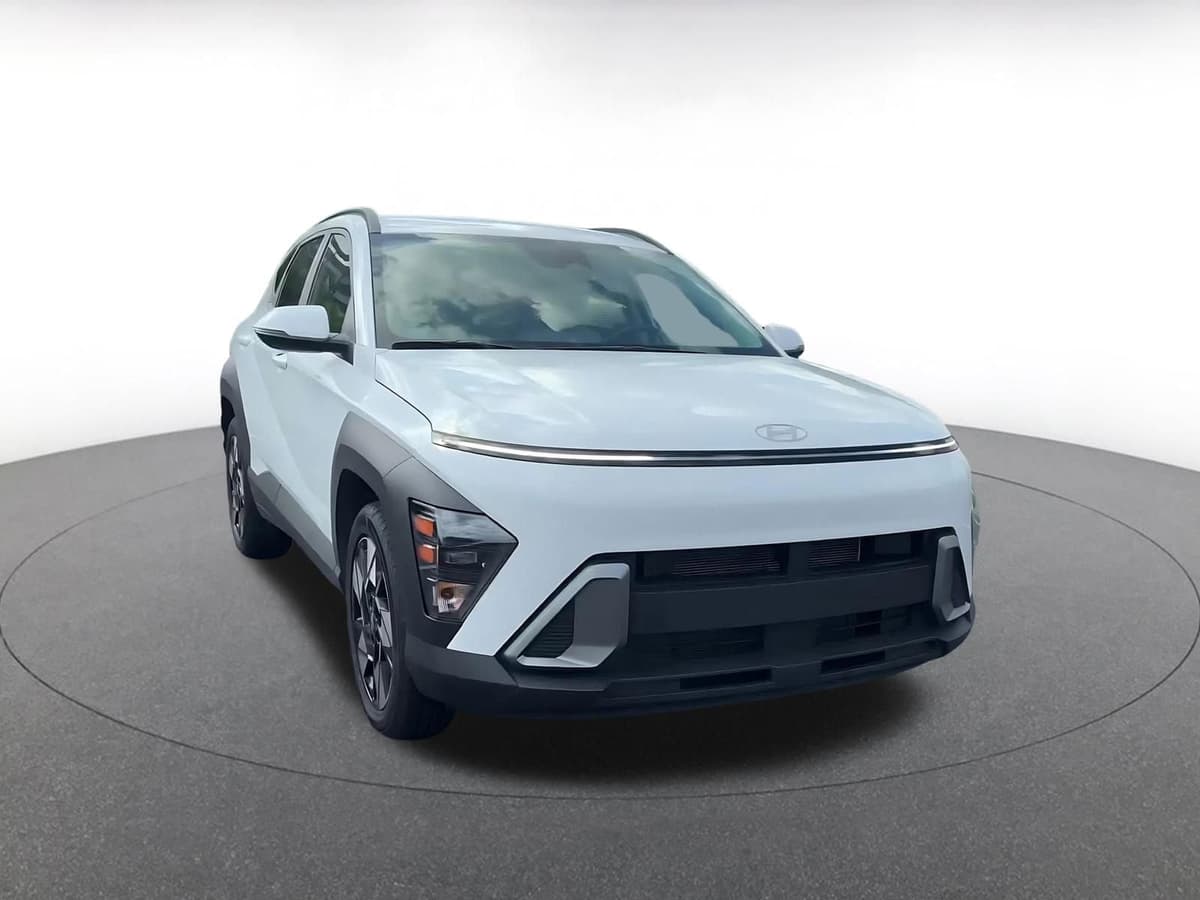 2025 Hyundai Kona - Image 2