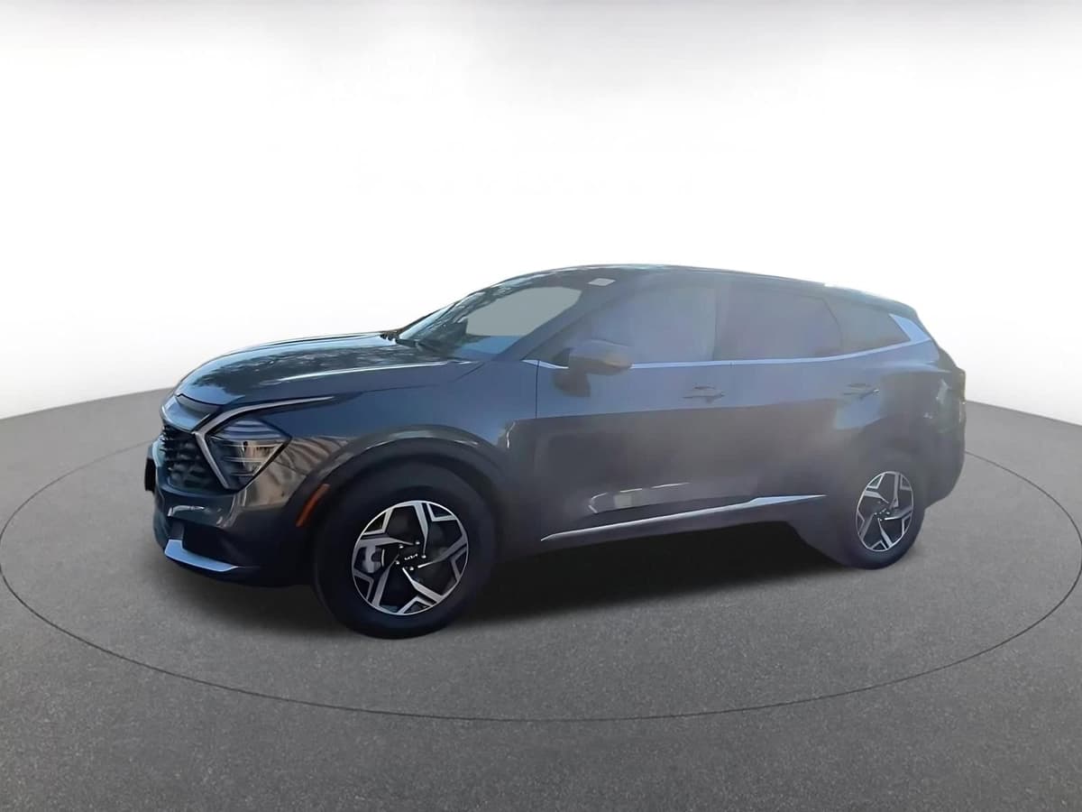 2025 Kia Sportage - Image 8