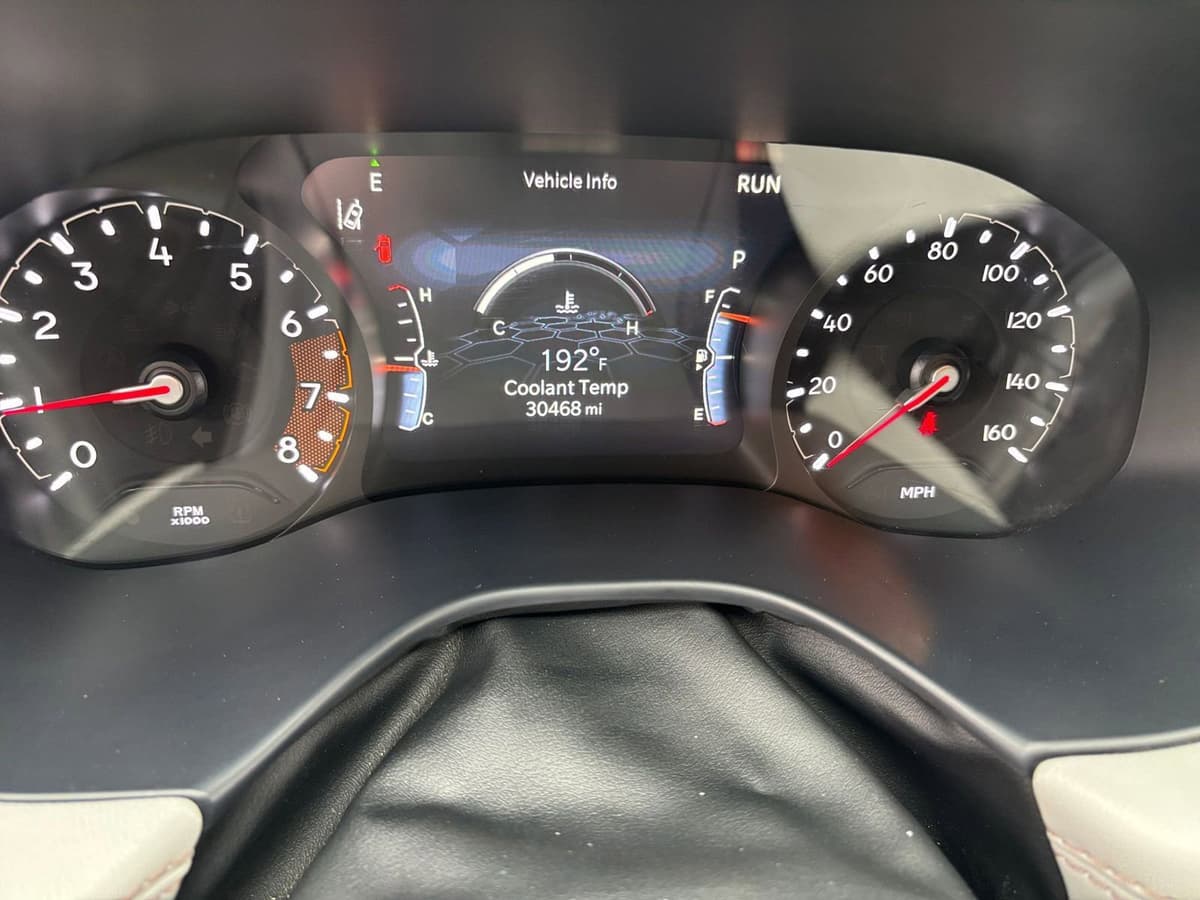 2025 Jeep Compass - Image 35