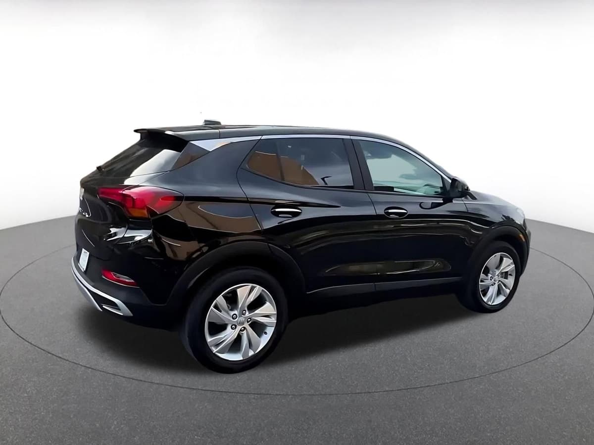 2025 Buick Encore GX - Image 15