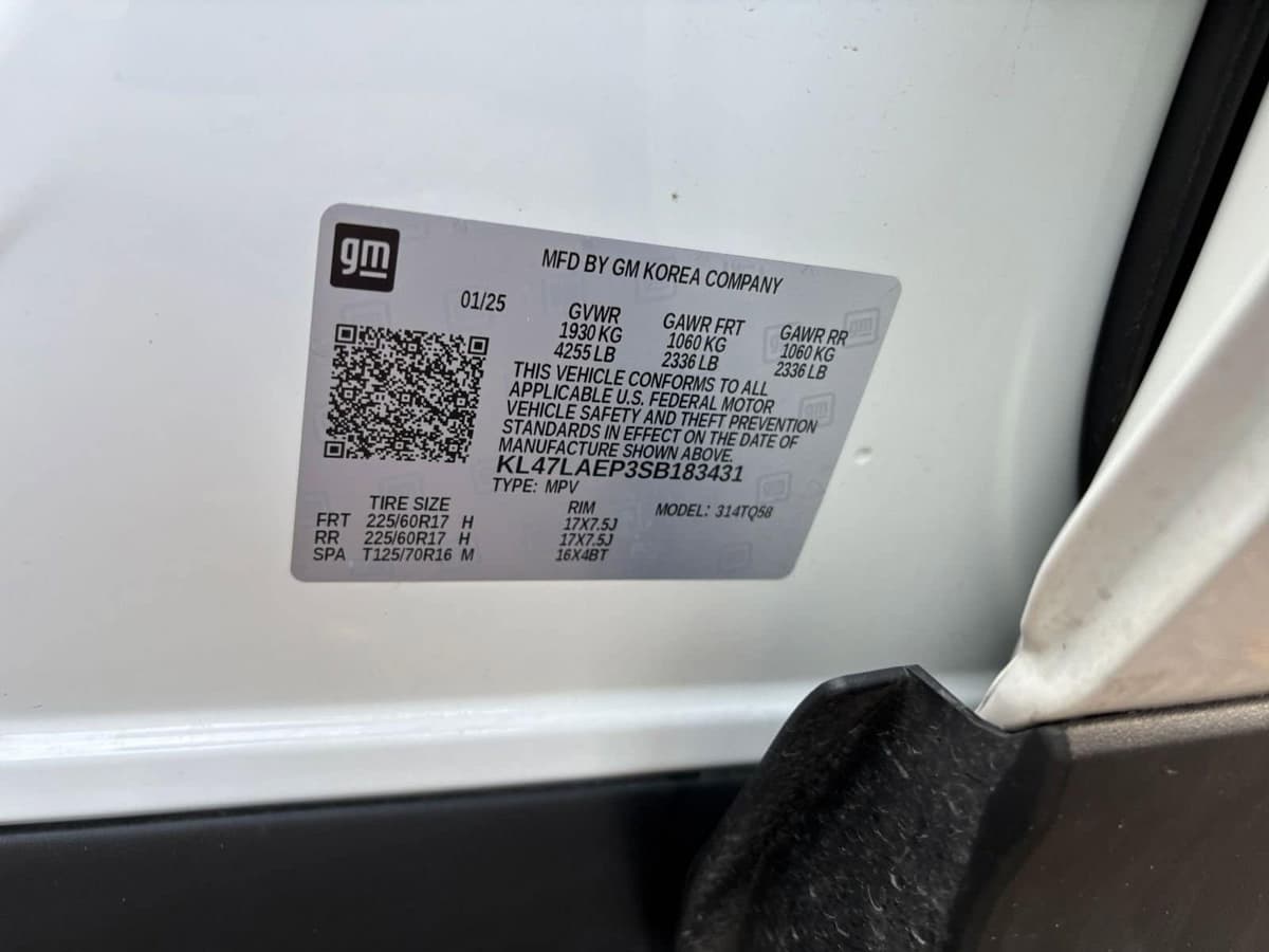 2025 Buick Envista - Image 23