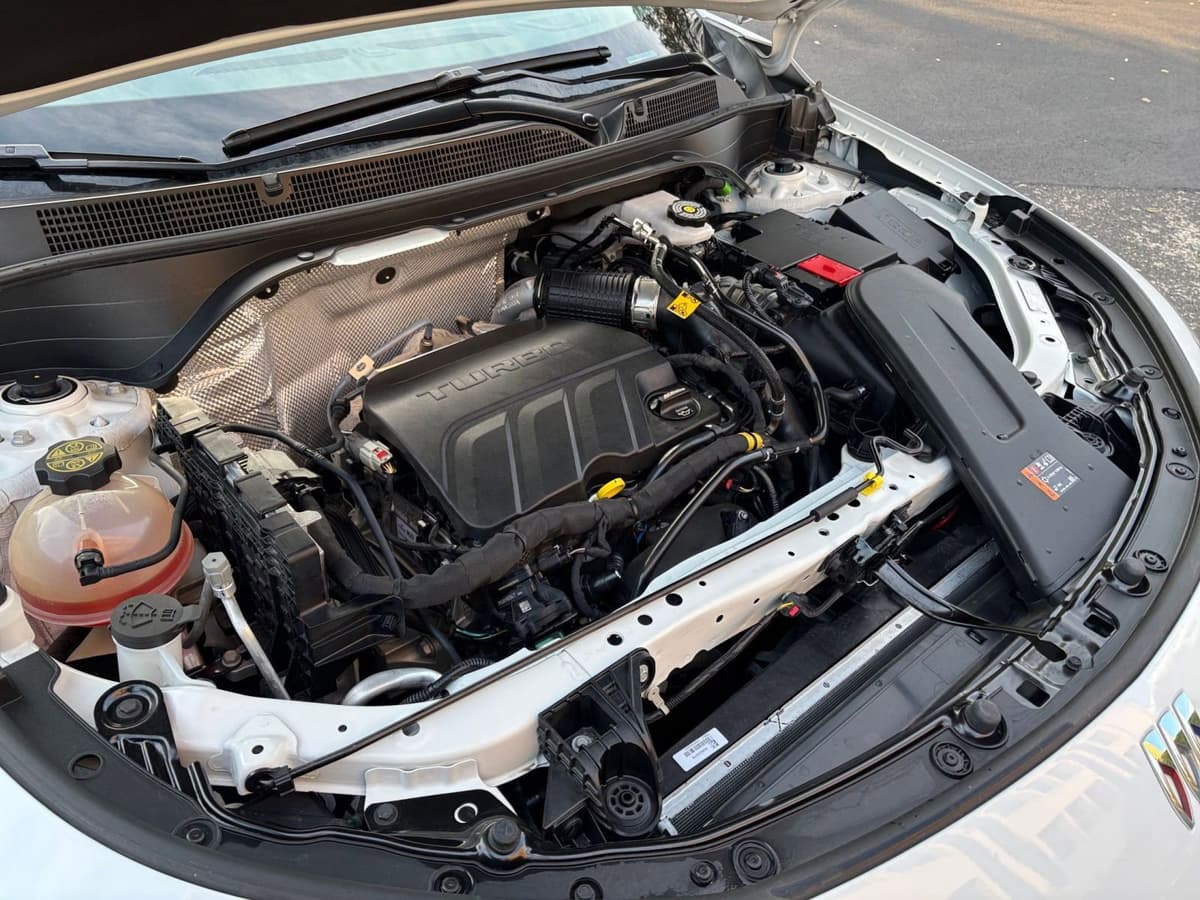 2025 Buick Envista - Image 27