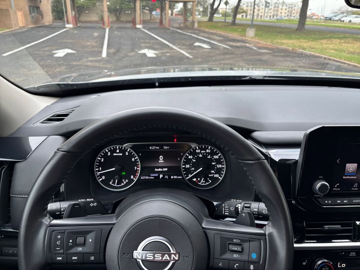 2025 Nissan Pathfinder - Image 29