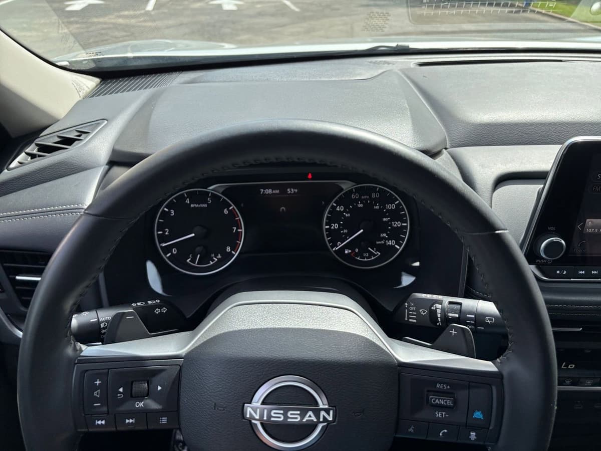 2025 Nissan Rogue - Image 29