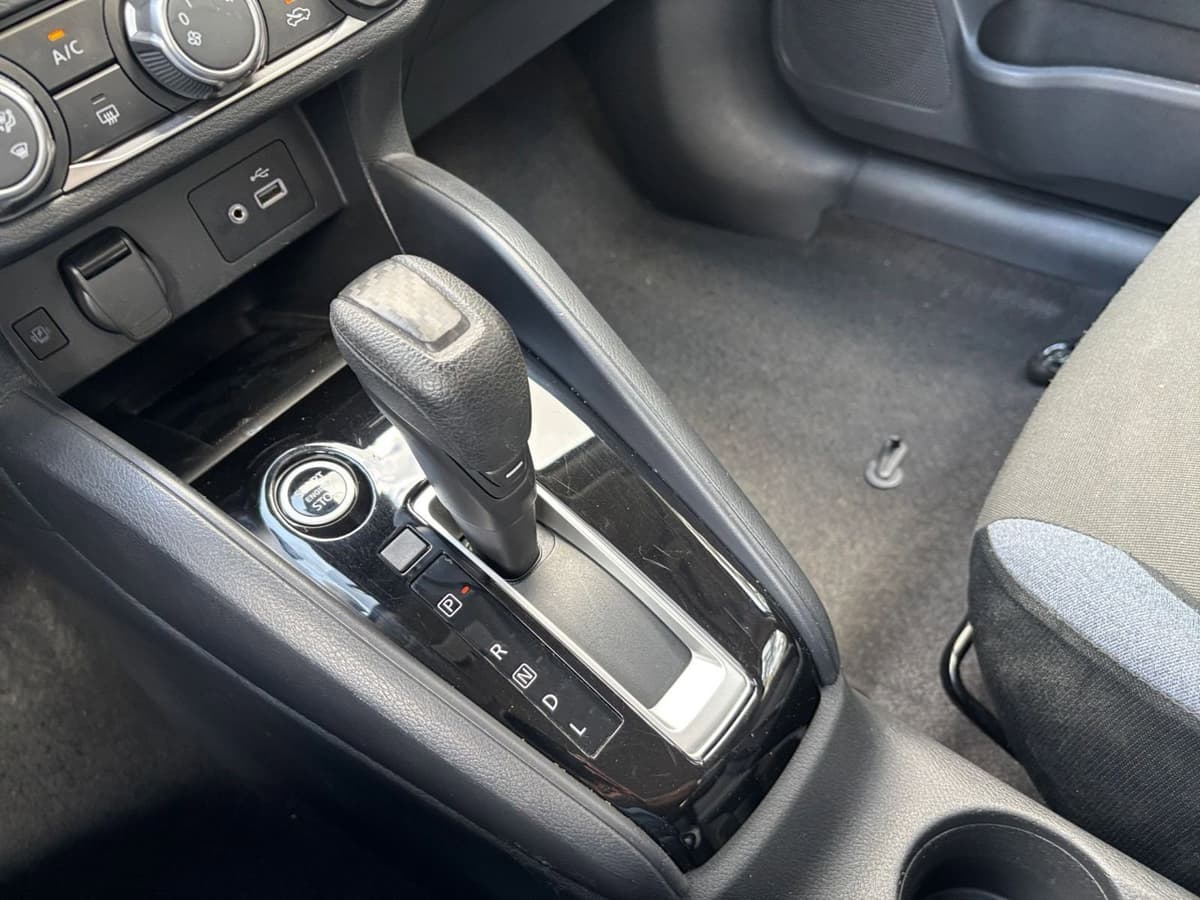 2025 Nissan Versa - Image 36