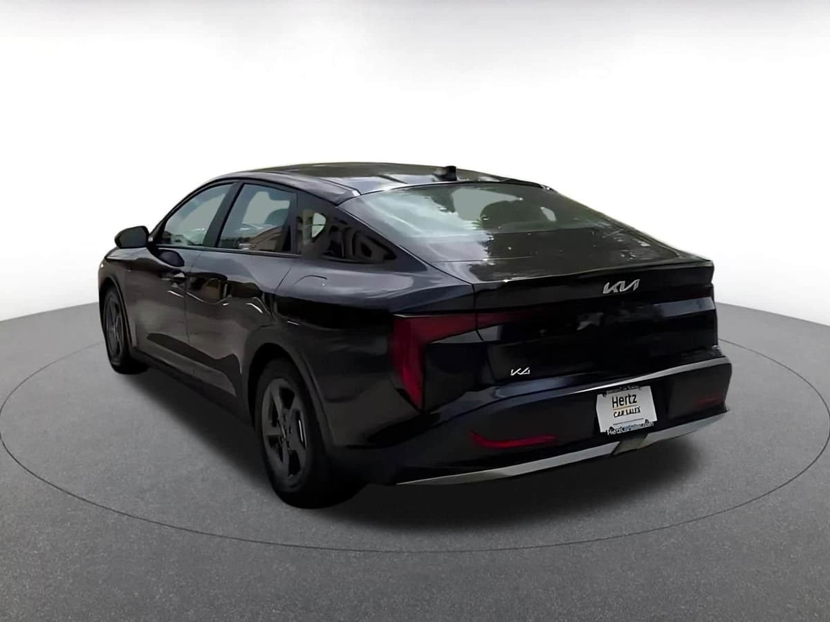 2025 Kia K4 - Image 11