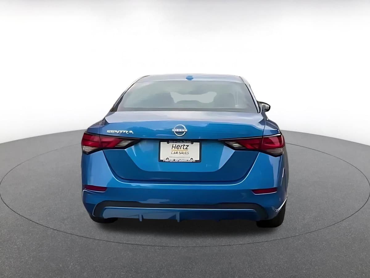 2025 Nissan Sentra - Image 12