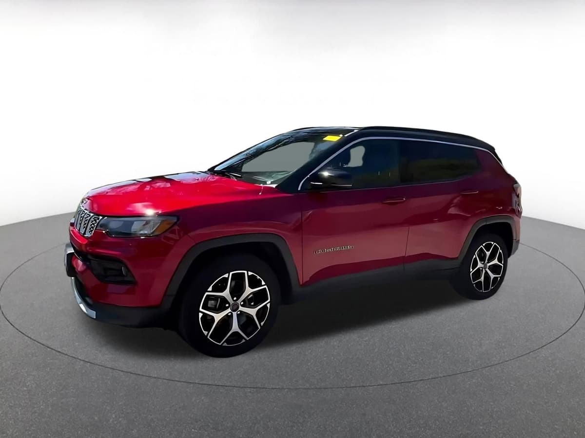 2025 Jeep Compass - Image 3