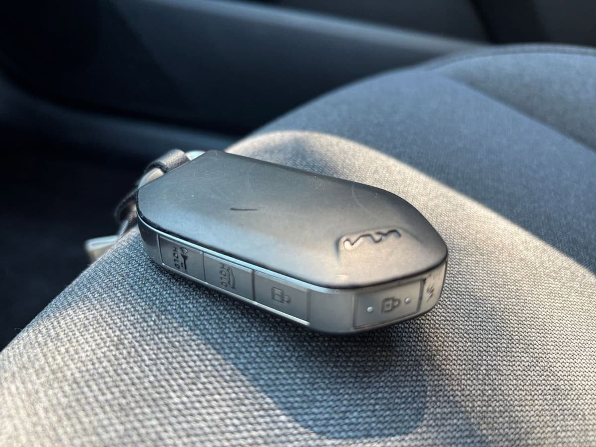 2025 Kia K4 - Image 18