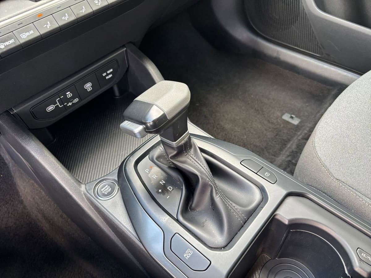 2025 Kia K4 - Image 36