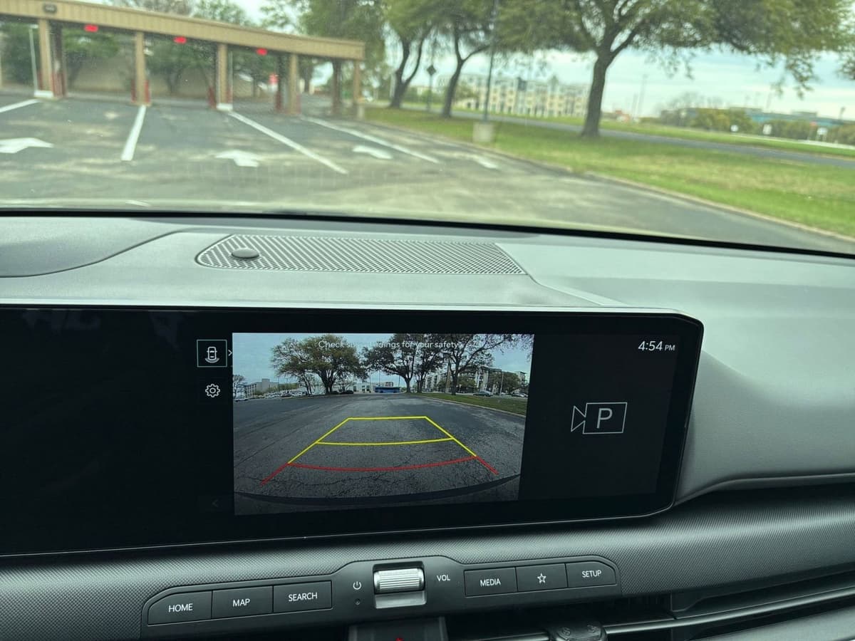 2025 Kia K4 - Image 20